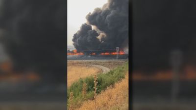 Reanudada la circulación de trenes entre Madrid y Andalucía tras el incendio en una fábrica de Toledo