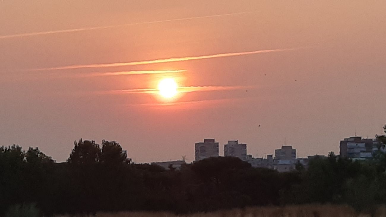 Madrid vuelve a amanecer con una mala calidad de aire por el polvo y el humo de los incendios