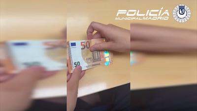 Pillada en Latina con 1.100 euros falsos al tratar de estafar a un hombre vendiéndole productos de segunda mano