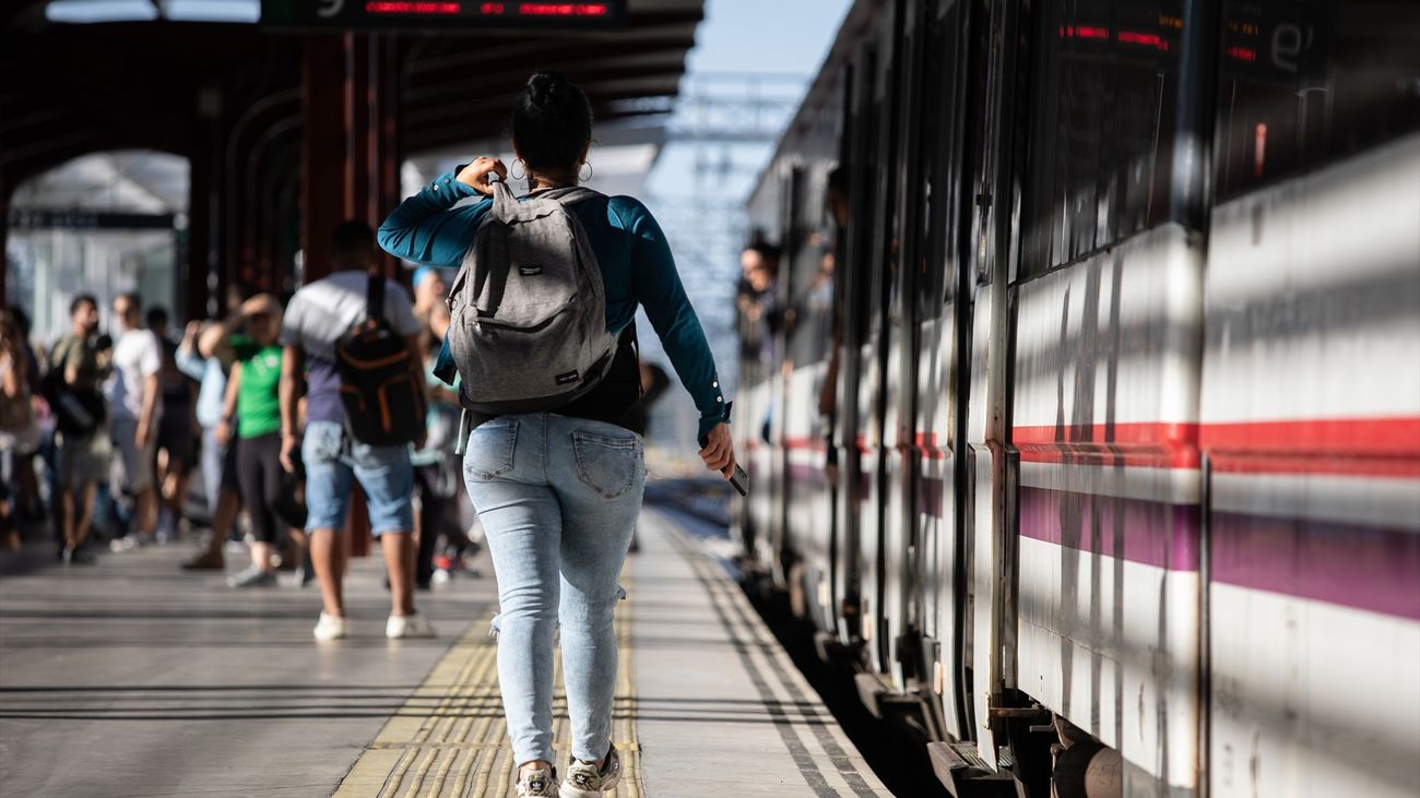 Tarde de viernes complicada en las líneas C7 y C8 de Cercanías Madrid