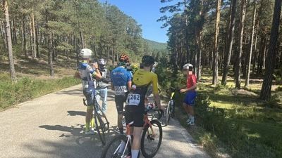 Muere un ciclista de 17 años tras una caída masiva en la Vuelta Junior a la Ribera del Duero