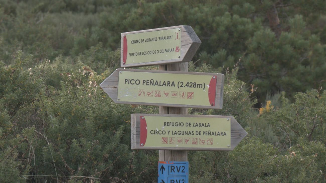 Vemos el atardecer desde el pico de Peñalara