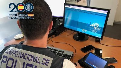Diecinueve detenidos por extorsionar a personas que contactaban con prostitutas en internet