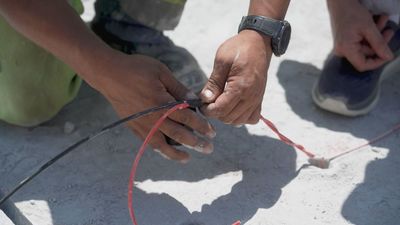 Explotaciones controladas en El Berrueco: así se extraen bloques de granito de 70 toneladas