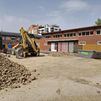 Un colegio de Campamento podría quedarse sin zonas de sombra por las obras en una parcela aledaña