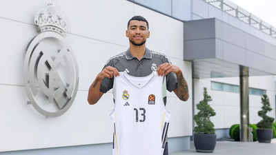 Izan Almansa regresa al Real Madrid tras su aventura australiana y firma hasta 2029