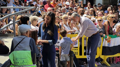 El Rey Felipe VI insta a abordar la normativa, la acción directa y la prevención ante los incendios