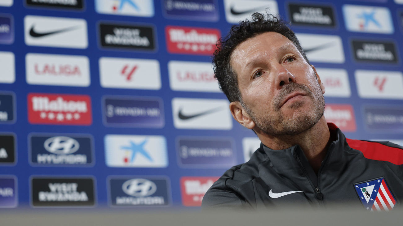 Simeone: "Se está construyendo una plantilla para soñar en grande, pero no he dado con la tecla"
