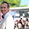 Jude Law se convierte en Putin en Venecia: "No temí represalias ni buscábamos la polémica"