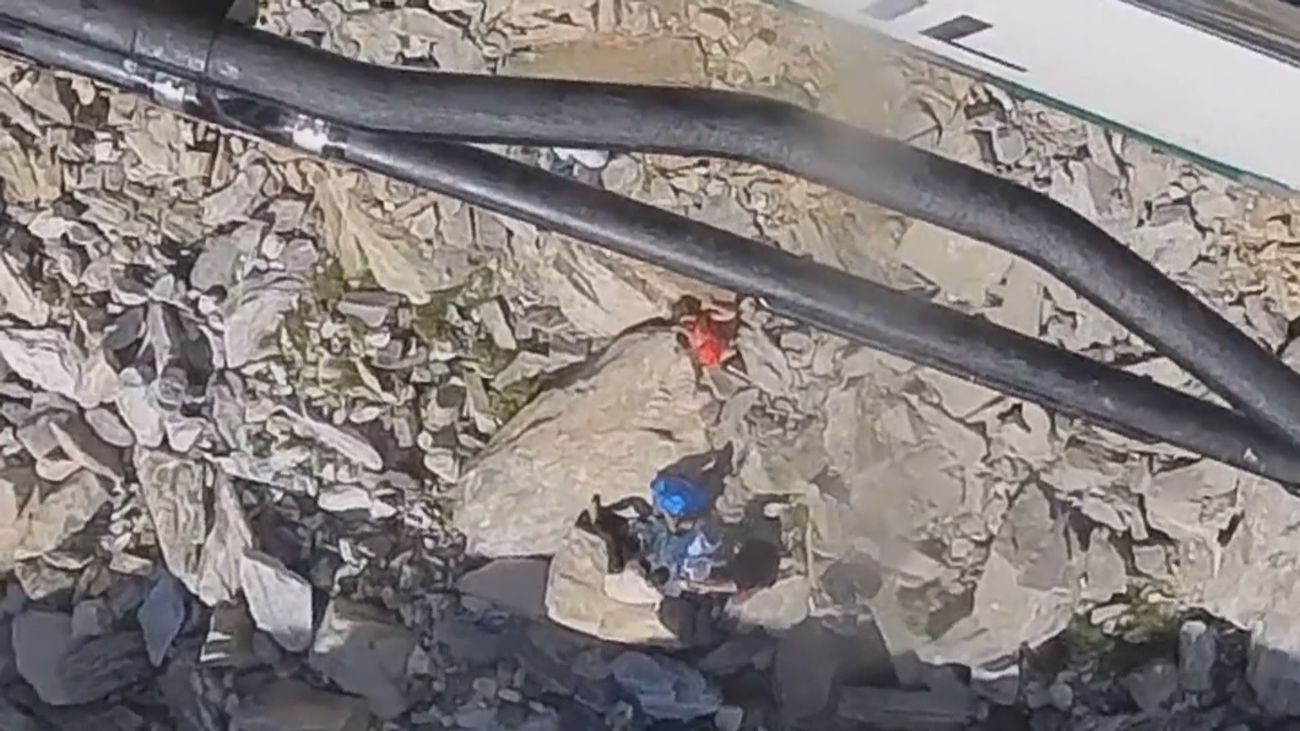 En estado grave un joven tras caer 30 metros por un terraplén en Benasque, Huesca