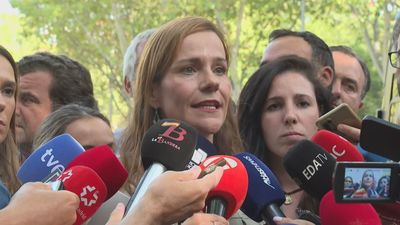 Vox exige desde Hortaleza el cierre de los centros de extranjeros y la deportación de "ilegales"