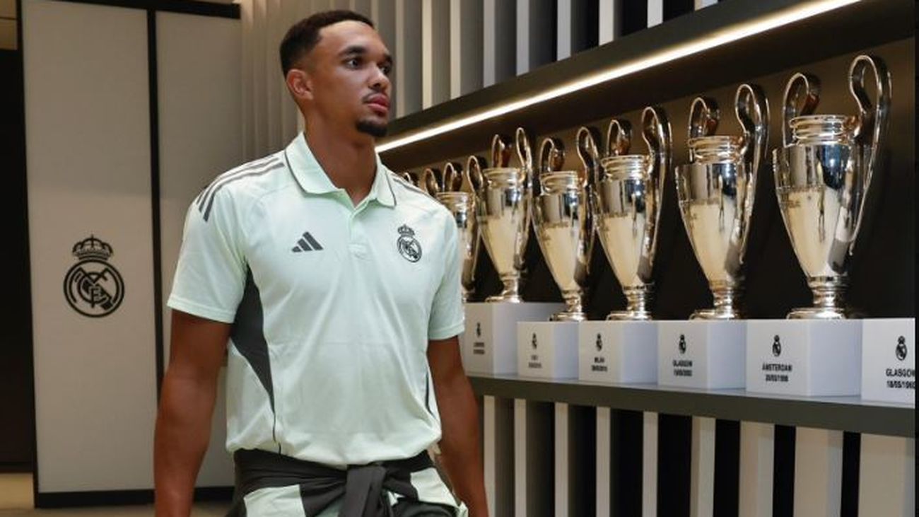 Alexander-Arnold se rinde al Bernabéu: "Es un lugar sagrado"