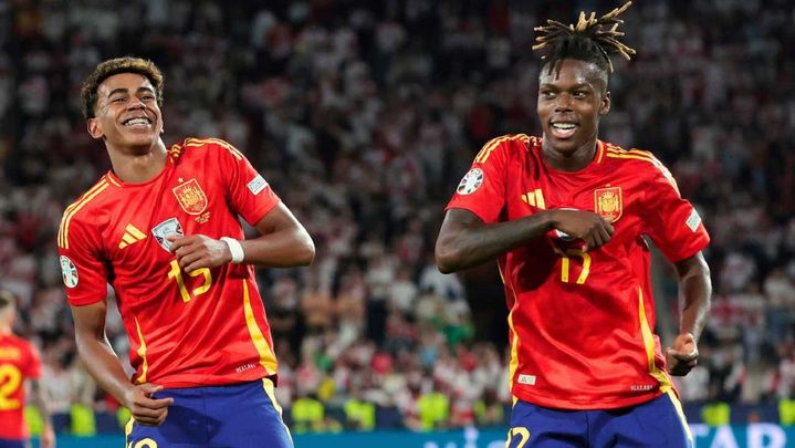 Lamine Yamal y Nico Williams / EFE
