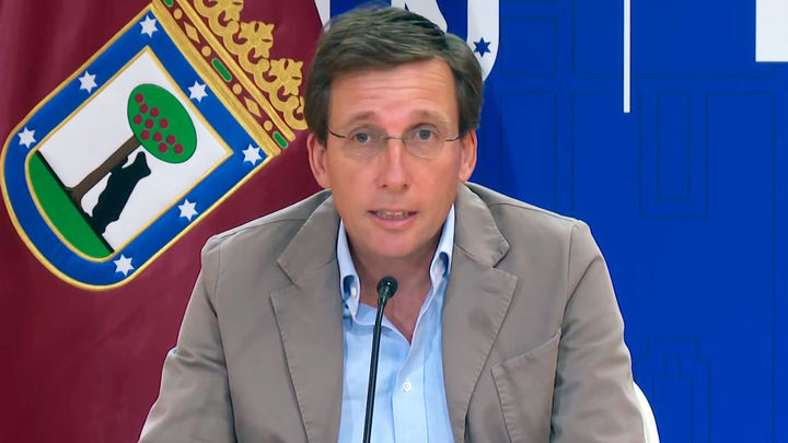 Almeida: el 'no a la guerra' de Sánchez es "una pamema" y sólo busca "confrontar con Trump"