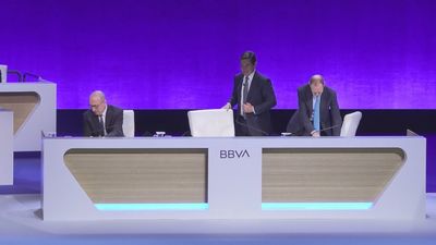 La CNMV autoriza la OPA del BBVA sobre el Banco Sabadell