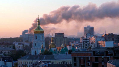 Rusia ataca con nuevo récord de drones Ucrania y causa al menos dos muertos en Kiev