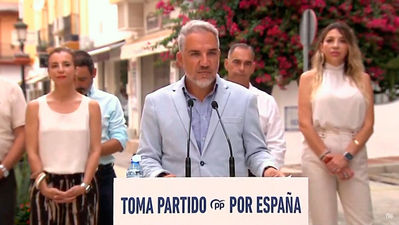 Bendodo asegura que Sánchez esta "acorralado y en las últimas" y por eso ataca a los jueces