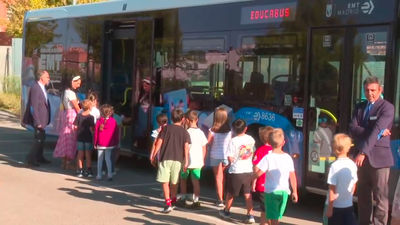 La EMT pone en marcha el  'Educabus' que  promoverá el transporte público entre los más pequeños