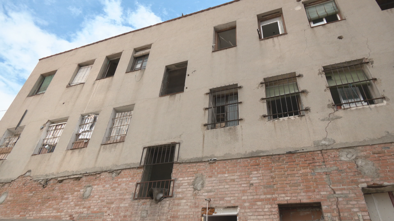 Desalojan un bloque okupado en Puente de Vallecas tras años de conflictos