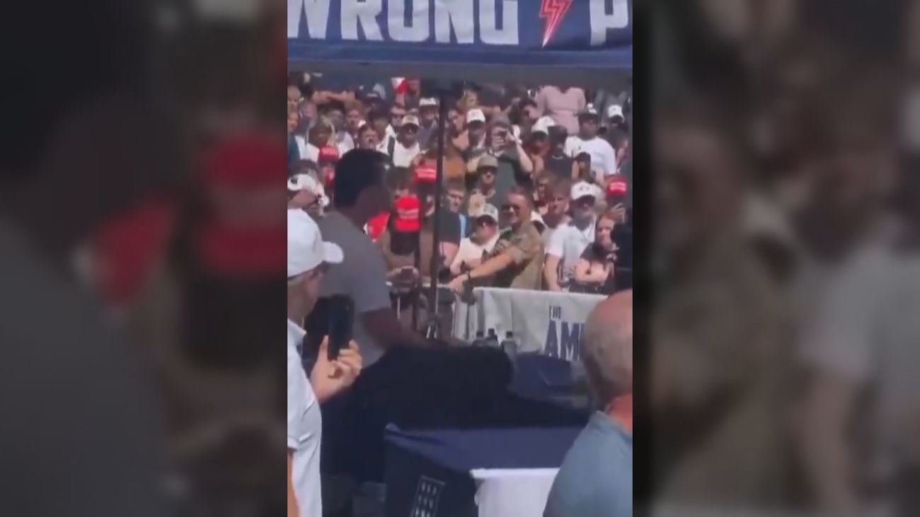 El activista Charlie Kirk, aliado de Trump, asesinado de un disparo en un acto universitario