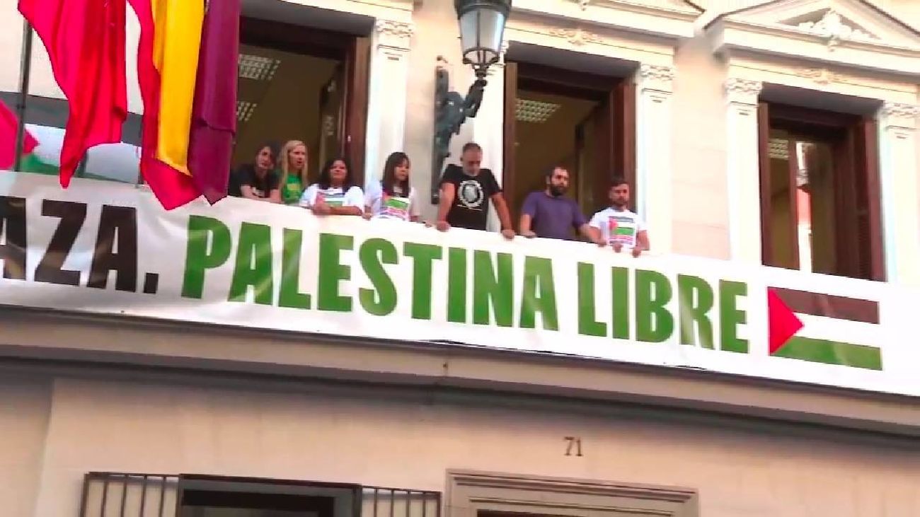 Los partidos de izquierda 'plantan' a La Vuelta en Madrid y llaman a la ciudadanía a manifestarse