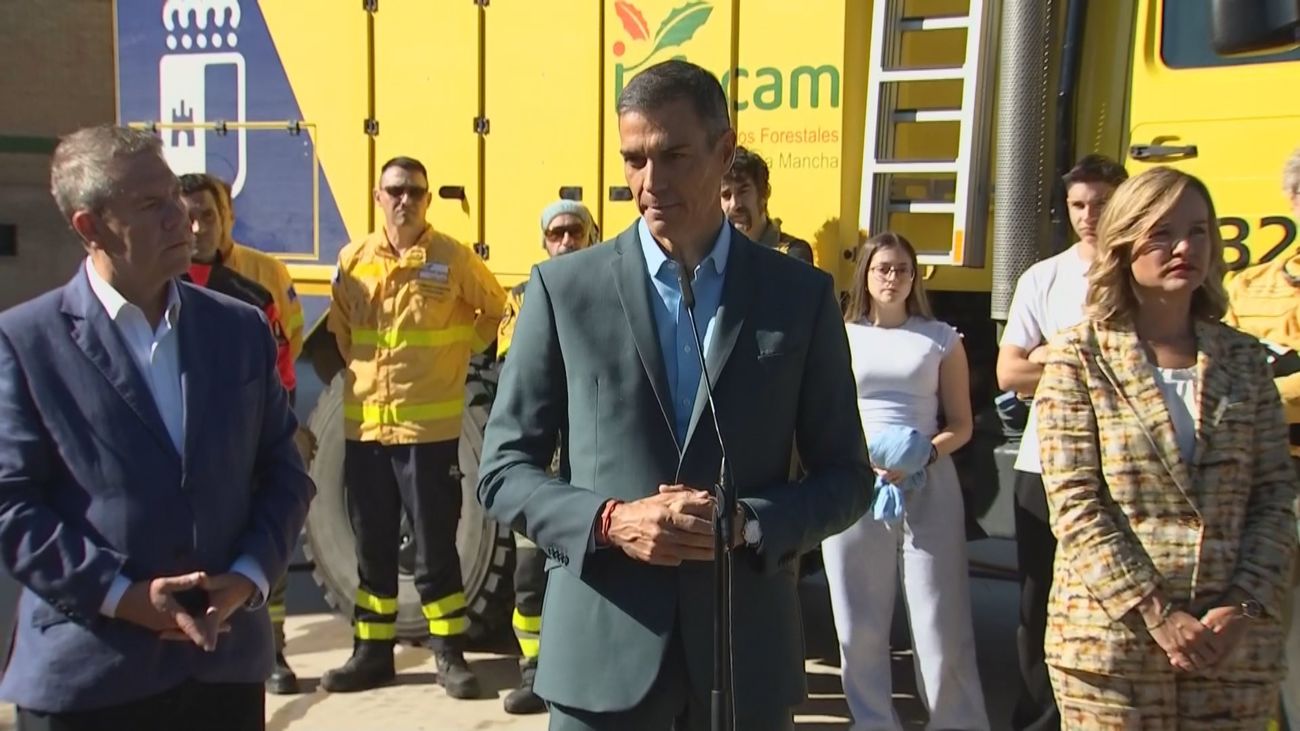 Sánchez presume de que el Plan de Formación ante emergencias llegará a 25.000 centros y más de 8 millones de alumnos