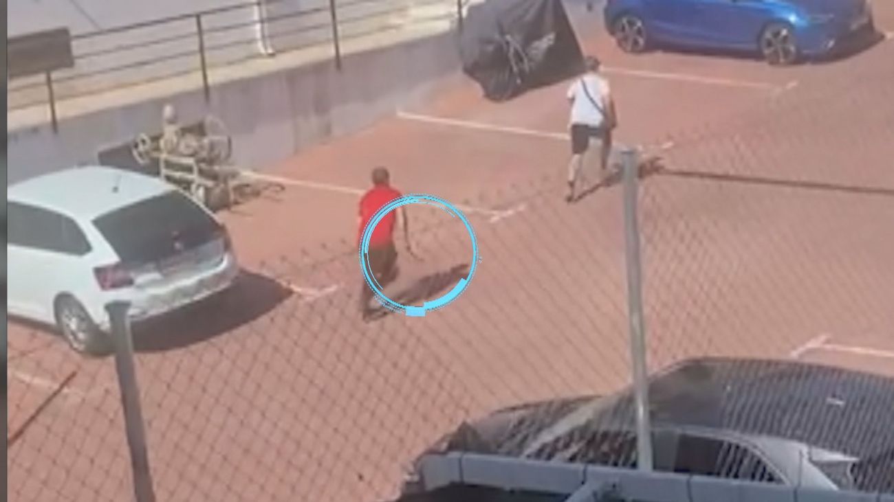 Detenido un hombre armado con un cuchillo en una pelea familiar en Torres de la Alameda