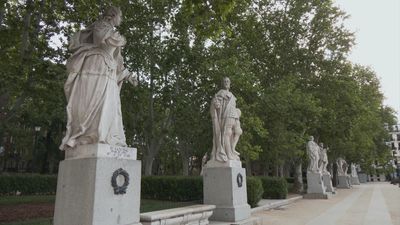 Plaza de Oriente de Madrid: un paseo entre reyes y esculturas históricas