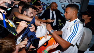 Mbappé: "Estamos con ganas de ayudar al equipo y de competir por todos los títulos"