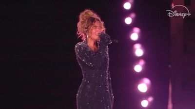 El papa León XIV celebra su 70 cumpleaños al ritmo del reguetón de Karol G