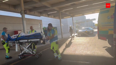 Herido grave un motorista de 39 años tras salirse de la vía en la A-6 a la altura de Las Rozas