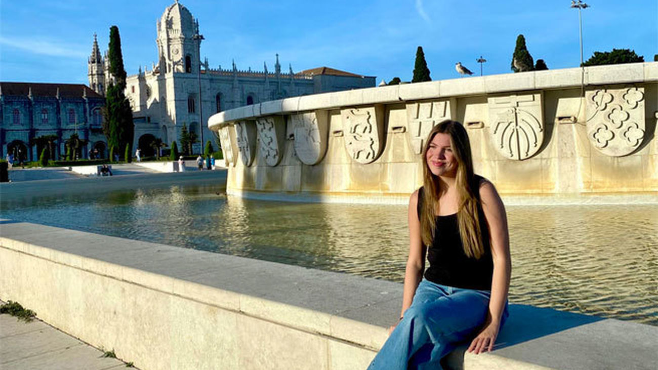 Zarzuela distribuye fotografías de la infanta Sofía en Lisboa, donde estudia este año