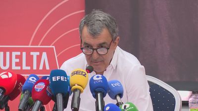 El director de la Vuelta lamenta la cancelación de la etapa por unos hechos "inaceptables"