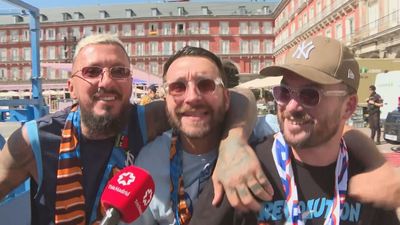 Los aficionados del Olympique de Marsella toman las calles de Madrid