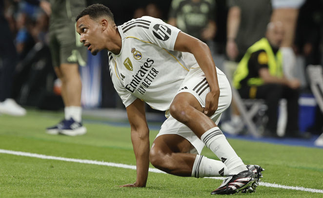 Alexander-Arnold, lesionado / EFE