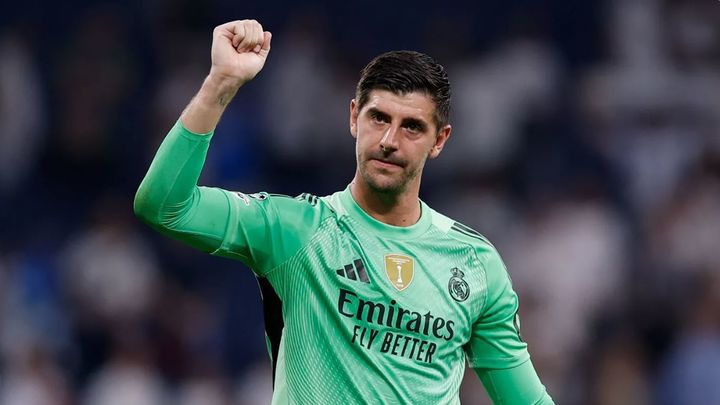 Courtois / REAL MADRID