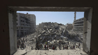 Varios muertos en Gaza cerca de la 'línea amarilla' en el día después del acuerdo de paz