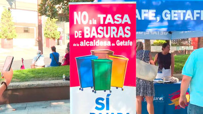 El PP de Getafe recoge firmas contra  el nuevo "tasazo" de basuras del municipio