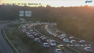 Varios accidentes complican la circulación en la mañana de este jueves