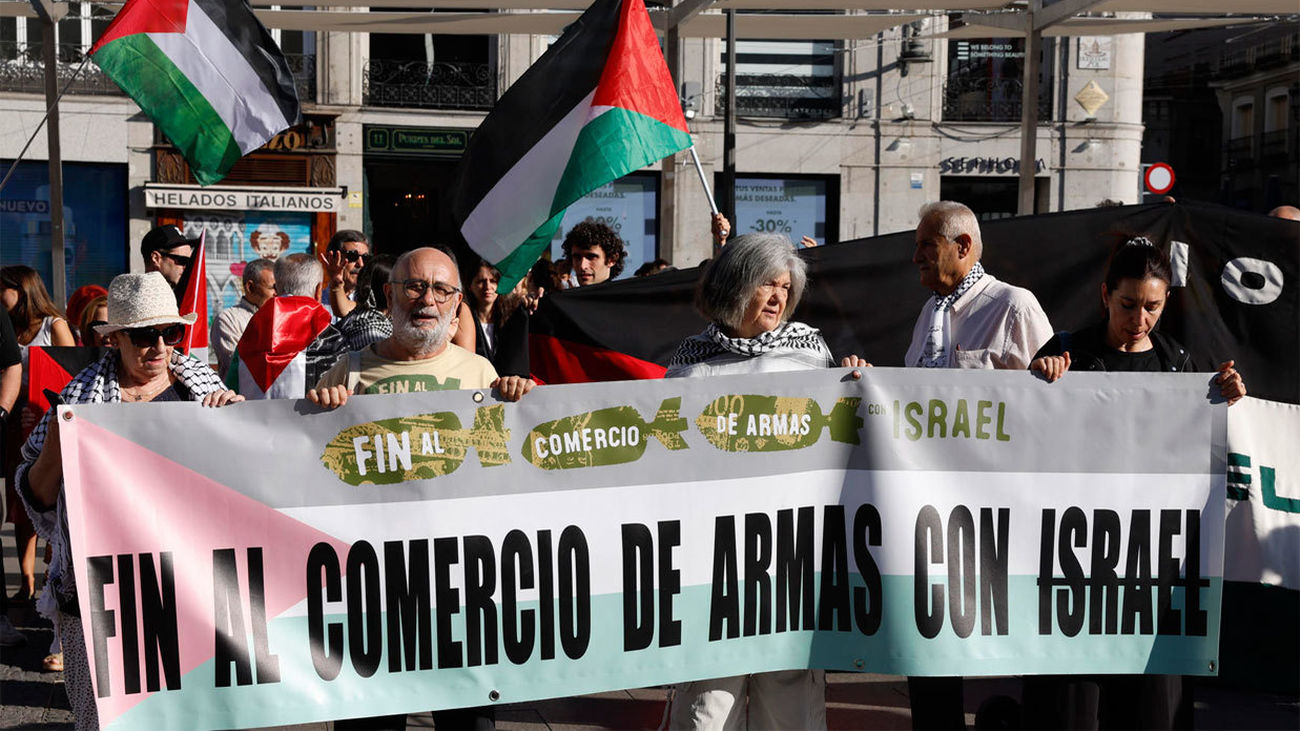 Podemos dice que el Gobierno miente al permitir que un buque con armas para Israel recale en España