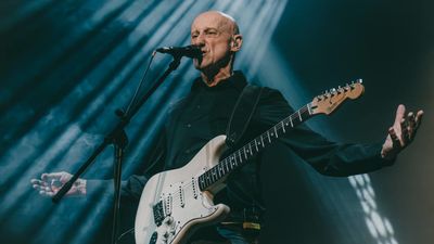 Jorge Martínez, vocalista de Ilegales, anuncia que padece cáncer y cancela conciertos