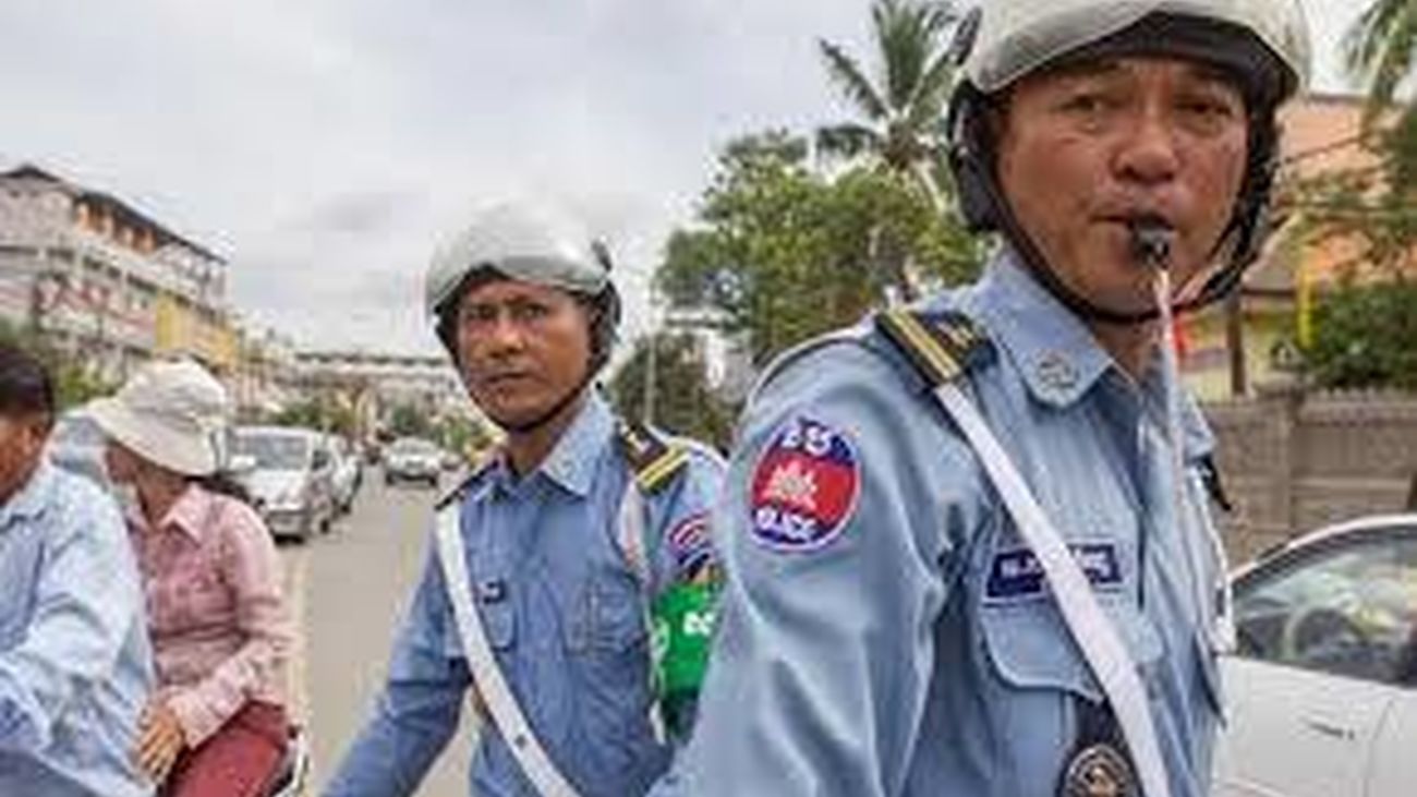 Policía de  Camboya