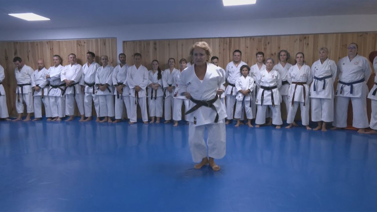 Hortensia, madrileña de 73 años y campeona nacional de karate
