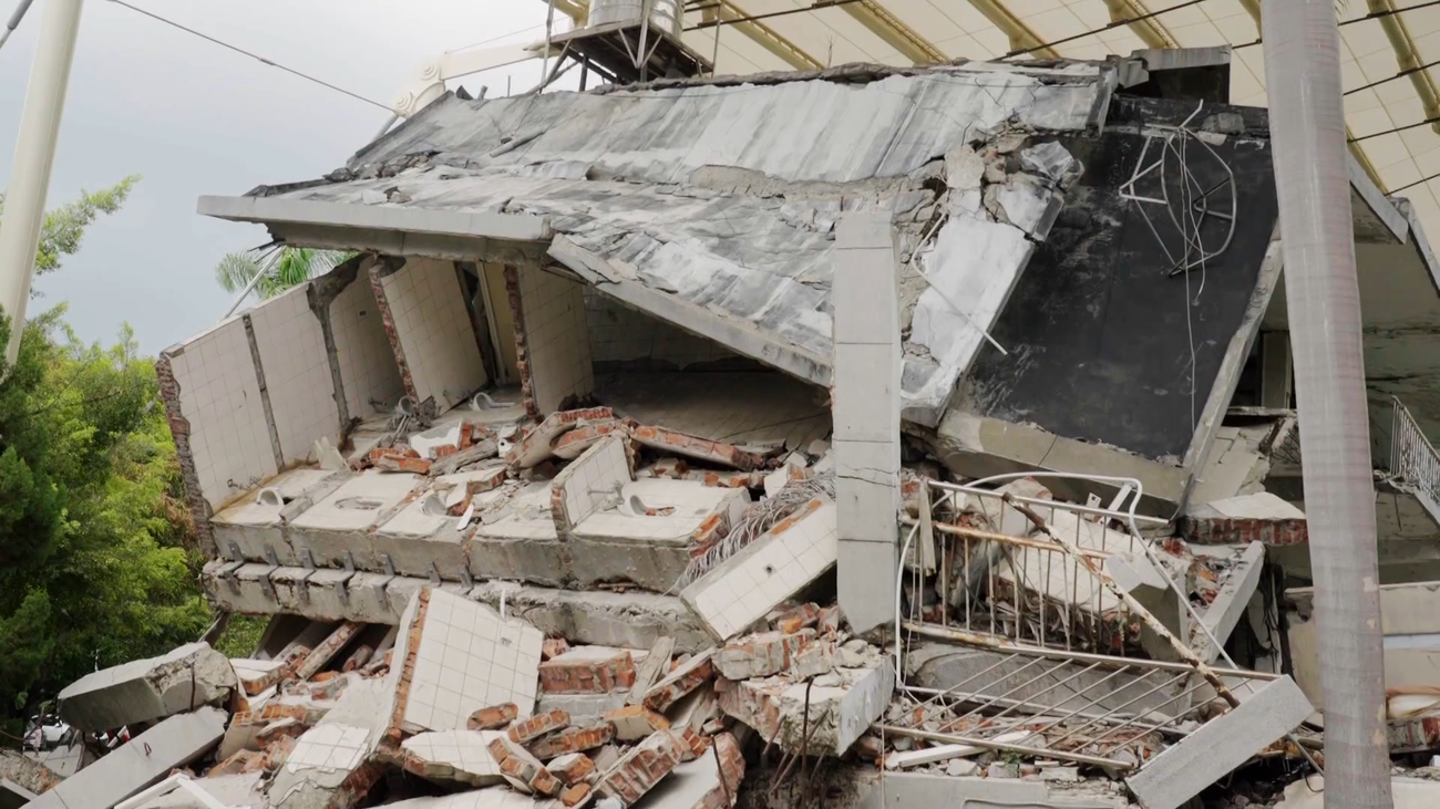 La impactante imagen de un colegio destrozado por un terremoto en Taiwán
