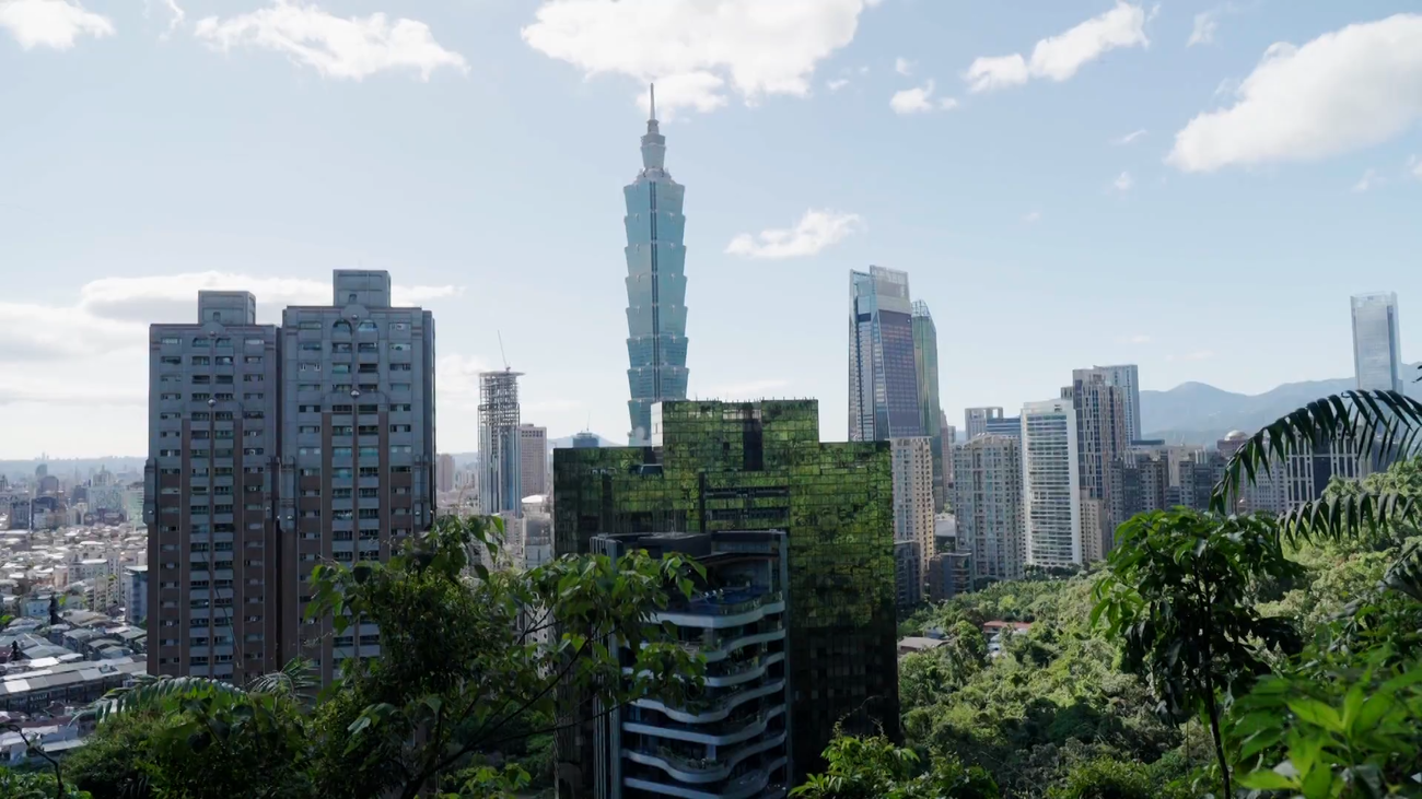 Más de 183 metros de altura y 600 escalones, así es la 'Montaña del elefante' (Taiwán)