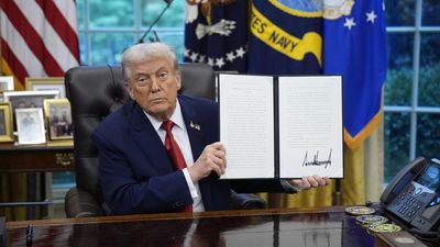 Trump da el visto bueno para que TikTok opere  en EEUU