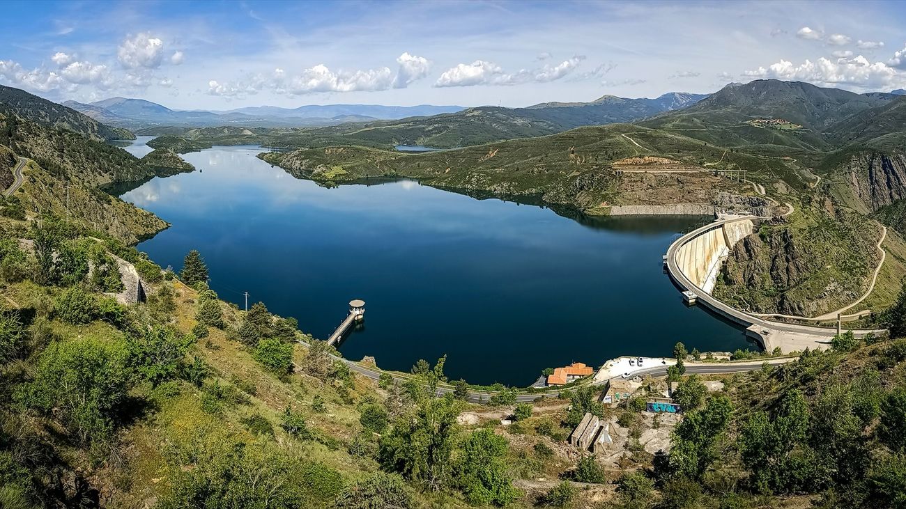 Madrid lidera las reservas hídricas con un 75% de agua embalsada tras el verano más caluroso de la historia