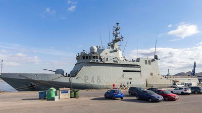 Sánchez envía el buque 'Furor', dotado de armamento israelí, para apoyar a la flotilla que se dirige a Gaza