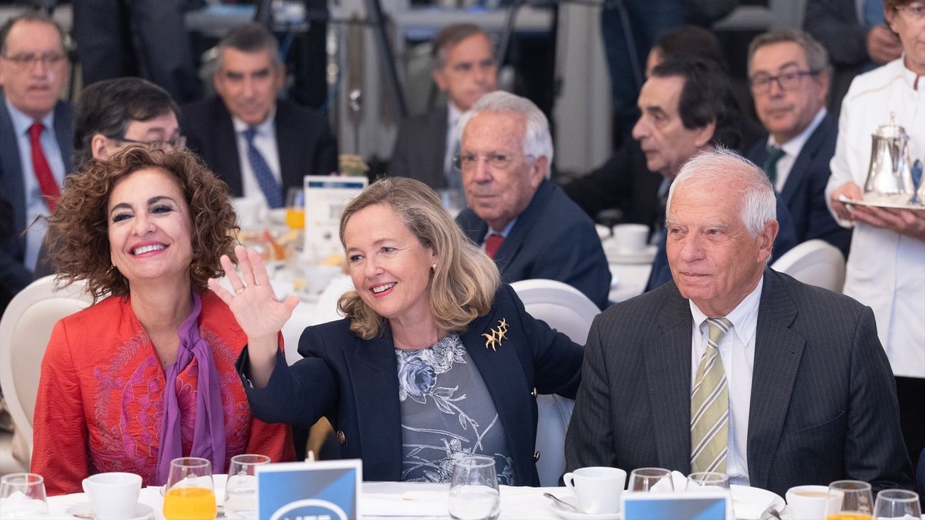 Josep Borrell, Nadia Calviño y María Jesús Montero participan en un desayuno informativo de Fórum Europa