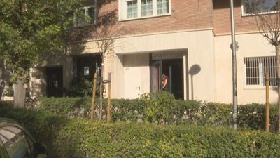 El polémico hostal de La Guindalera abre sus puertas pese a carecer de licencia